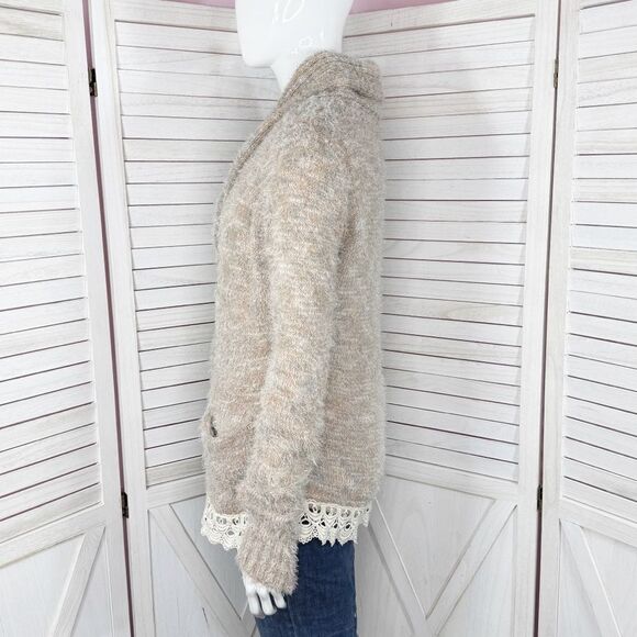 Gimmicks‎ by BKE Eyelash Yarn Lace Trim Cardigan Sweater Tan Multi Small - Picture 3 of 16